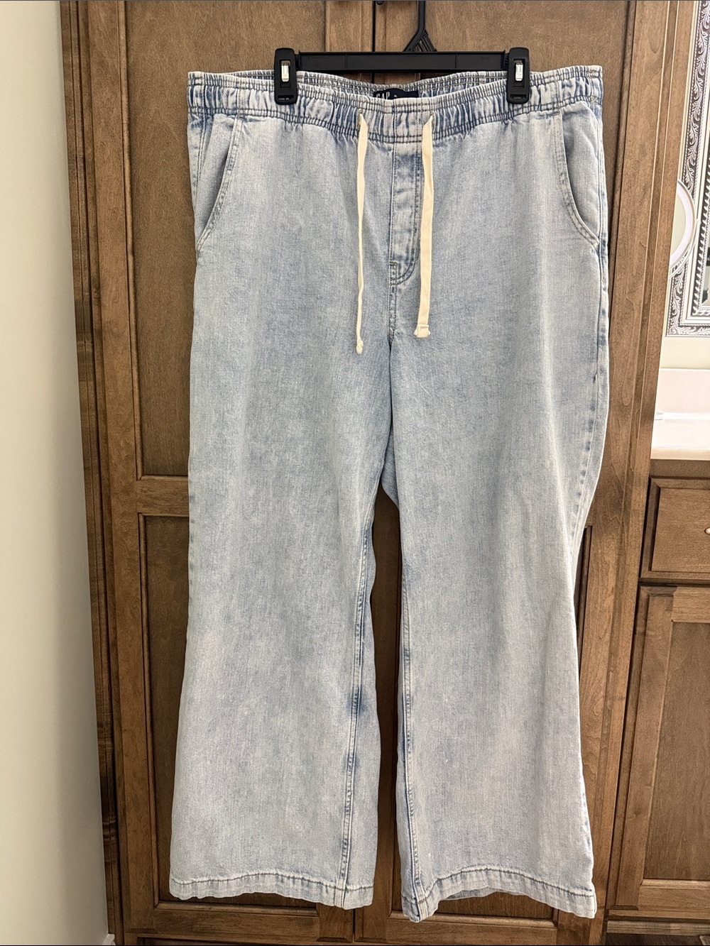 GAP (Viral!) Pull On Wide-Leg Jeans
